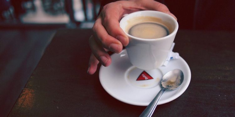 Waspada Sering Minum Kopi Tertentu Bisa Menaikkan Kolesterol