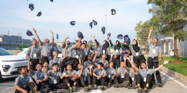 Perkuat Pendidikan Vokasi di Indonesia melalui Akademi HMMI 2025