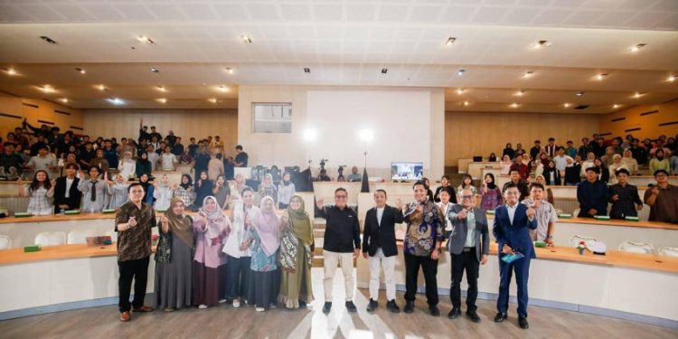 Campus Connect Hadir di Unsoed, Gen Z Didorong untuk Melek Finansial