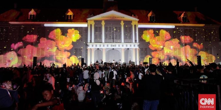Cahaya Gemerlap Festival Jakarta di Kota Tua 2025