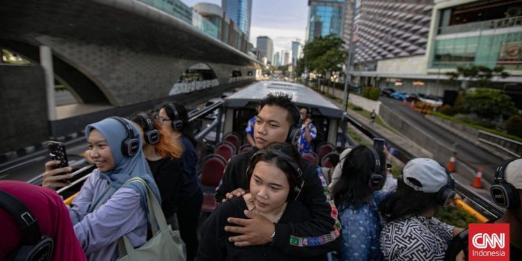 Wisata Naik Bus Atap Terbuka di Jakarta, Begini Cara Mengikutinya