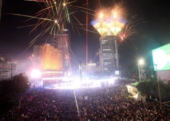 Kumpulan Pantun Selamat Tahun Baru 2026 Penuh Semangat dan Inspirasi