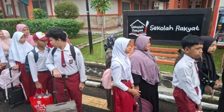 Jalur Afirmasi ke Perguruan Tinggi bagi Lulusan Sekolah Rakyat Dibuka Pemerintah