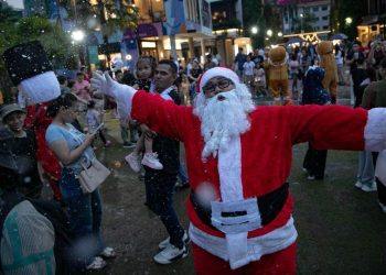 Semarak Natal di Jakarta Menjadi Seperti Negeri Dongeng