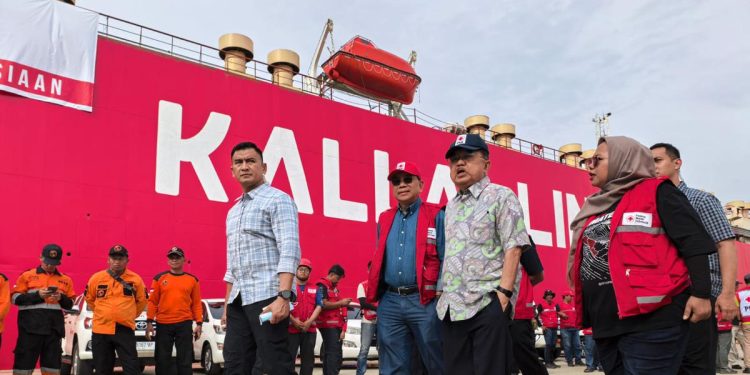 Jusuf Kalla Lepas 72 Relawan Kemanusiaan PMI untuk Bencana di Sumatera dan Aceh
