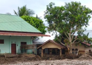 Tenaga Habis, Membayar Orang Tanpa Uang