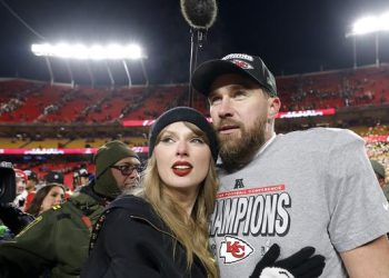 Taylor Swift Hadapi Ujian dalam Hubungan Tak Ingin Tekan Travis Kelce soal Pernikahan