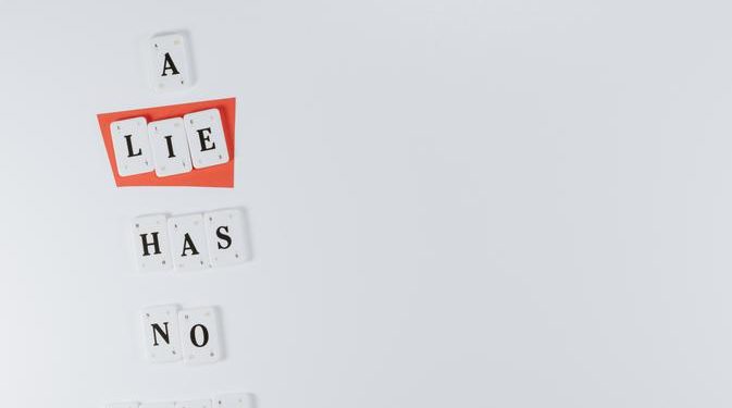 Penyebab Seseorang Sering Berbohong dalam Hubungan