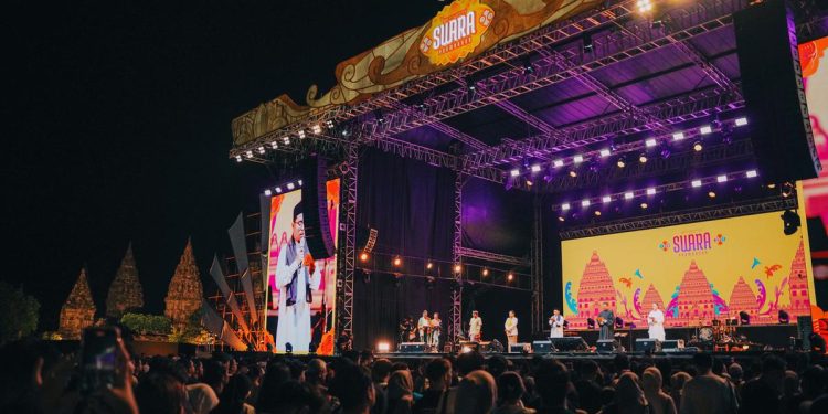 Mengheningkan Cipta di Malam Tahun Baru 2026 untuk Sumatera dari Bandara ke Tempat Wisata