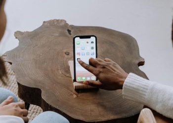 Ponsel Kembali Ngebut dengan Data yang Aman