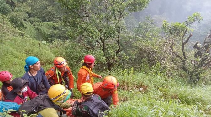 Alasan Operasi SAR Kecelakaan Pesawat ATR Dihentikan di Gunung Bulusaraung