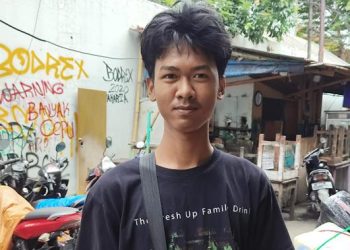 Duka Warga Kebon Pala, Bertahan di Tengah Banjir