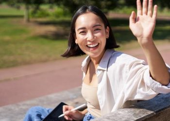 2026 Lebih Bahagia, 10 Cara Meningkatkan Kebahagiaan Anda