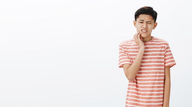 Sulit Membuka Mulut Tanda Gangguan Sendi Rahang Jangan Abaikan Gejalanya