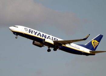 Elon Musk Ingin Akuisi Maskapai Ryanair Setelah Saling Serang dengan CEO-nya