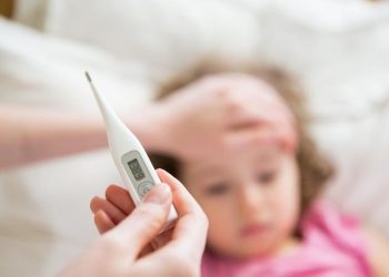 Gejala Super Flu yang Dialami Pasien di Indonesia Sebagian Besar Mengalami Demam