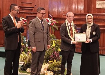 Jadi Dosen Adjunct ke-48 di FK Unair, Prof Yeong Yeh Lee Ungkap Bahaya Mikro Plastik