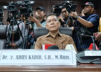 Profil Pendidikan Adies Kadir Wakil Ketua DPR Calon Hakim MK yang Disetujui