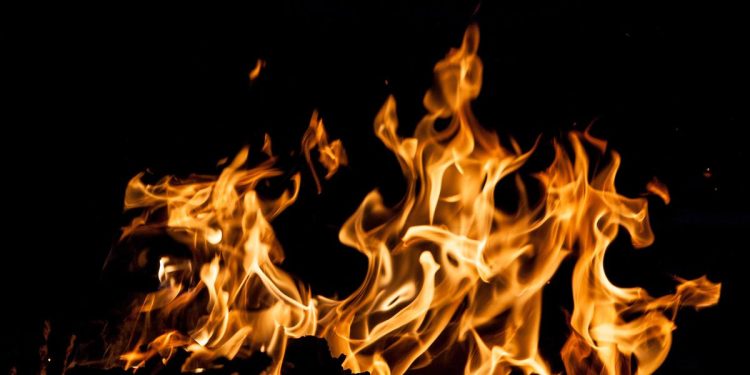 Power Bank Diduga Sebabkan Kebakaran di Kereta Bawah Tanah Setelah Kasus Pesawat