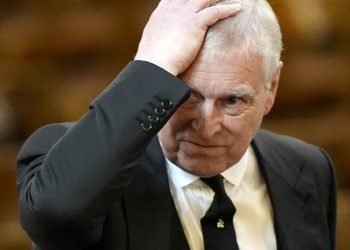 Berkas Epstein, Model Misterius Diberitakan Kencan dengan Mantan Pangeran Andrew di Istana Buckingham